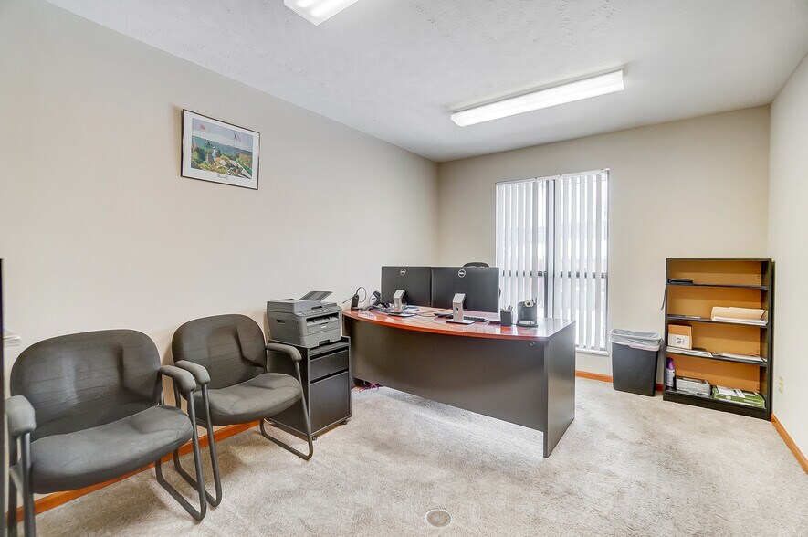 More Photos Of 9672-9694 Cincinnati Columbus Rd, West Chester Office Residential For Sale