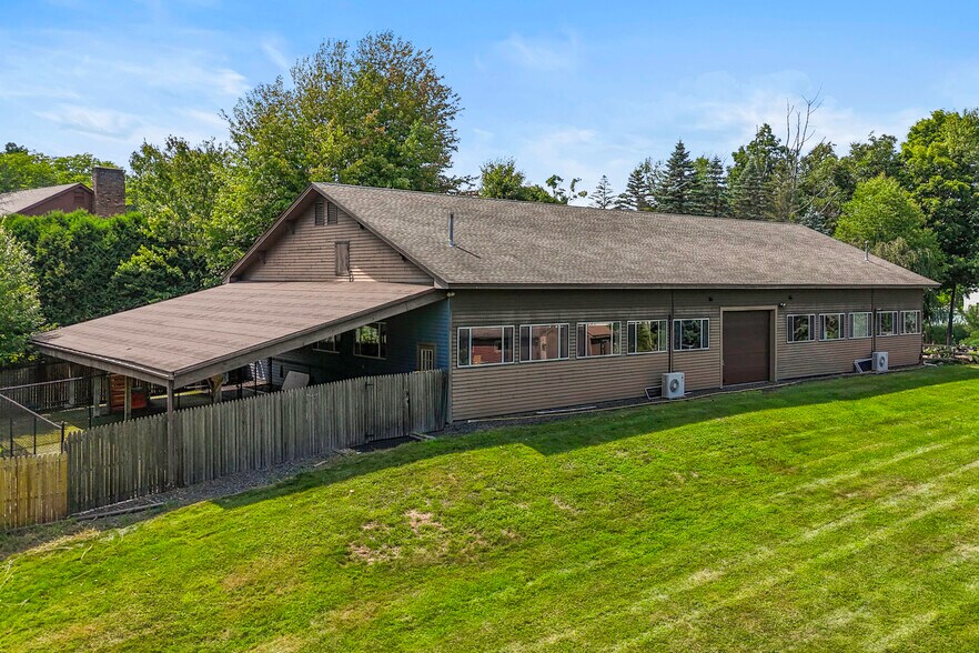 More Photos Of 0 Main Road, Westhampton Sports And Entertainment For Sale