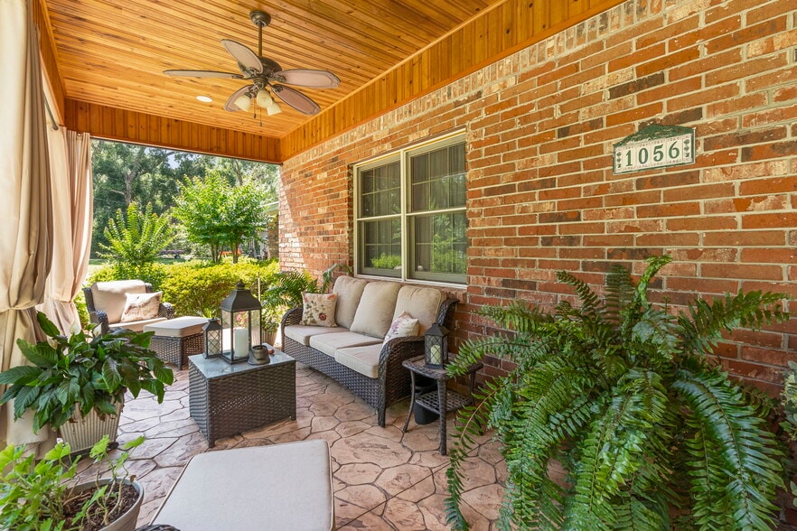 More Photos Of 1056 Reynolds Rd, De Leon Springs Specialty For Sale