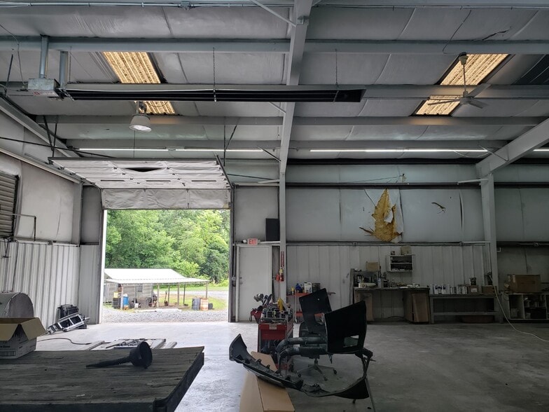 More Photos Of 4239 Kings Mountain Hwy, Bessemer City Warehouse For Sale