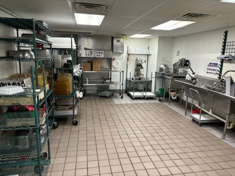 More Photos Of 1111 E Philadelphia Ave, Gilbertsville Restaurant For Sale