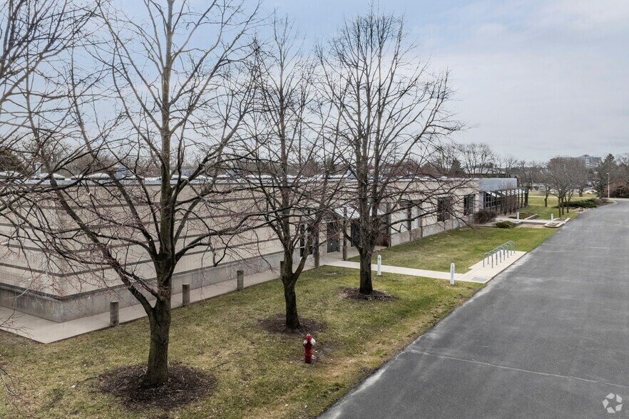 More Photos Of 8310 Excelsior Dr, Madison Office For Lease