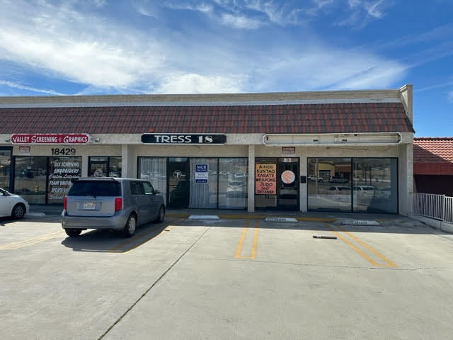 More Photos Of 18429 US Highway 18, Apple Valley Unknown For Lease