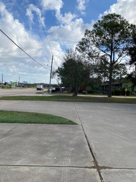 More Photos Of 310 FM 517 W rd, Dickinson Office For Sale