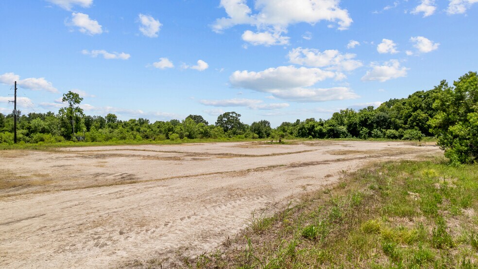More Photos Of 1403 Algoa Friendswood Rd, Alvin Land For Sale