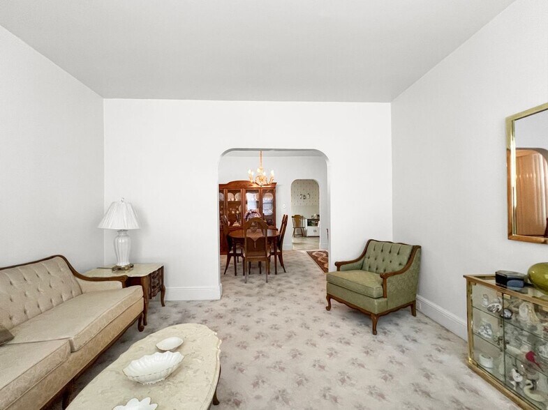 More Photos Of 700-702 N 7th St, Newark Apartments For Sale