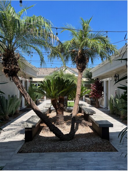 More Photos Of 16131 Whittier Blvd, Whittier Office For Lease