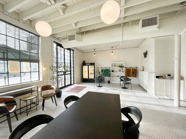 More Photos Of 5528 1st Ave S, Birmingham General Retail For Lease