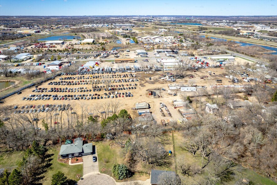 More Photos Of 9099 Highway 101 W Frontage rd, Savage Truck Terminal For Sale