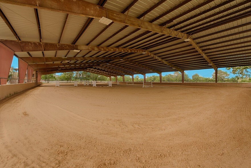 More Photos Of 22815 Lain Rd, Spring Land For Sale