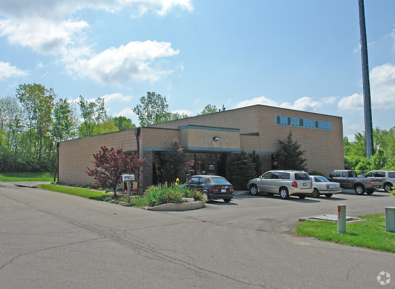 Primary Photo Of 50 Skeeter Ln, Centerville Showroom For Lease