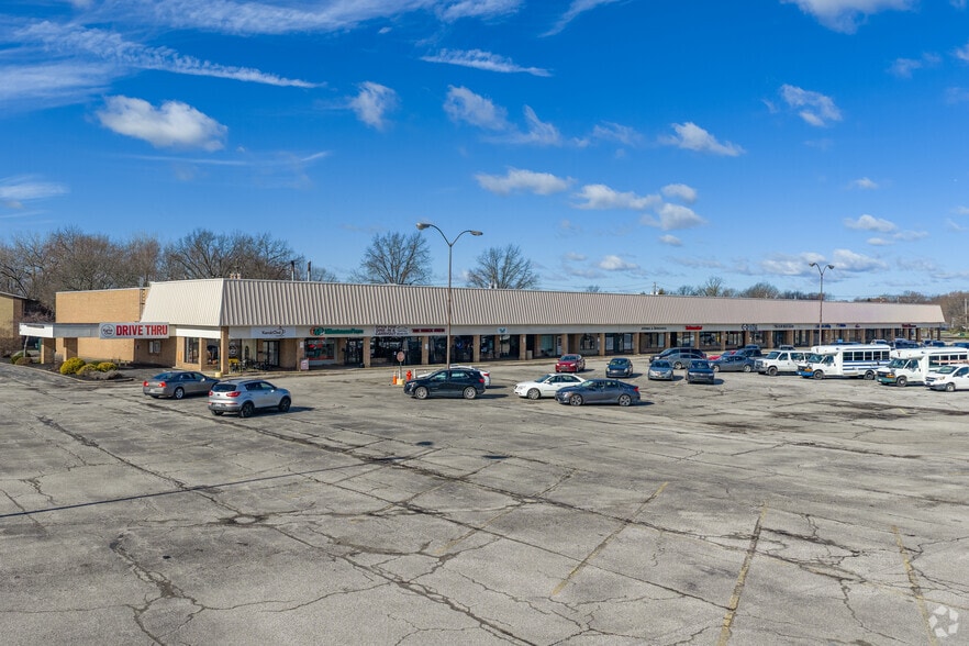 More Photos Of 13365 Smith Rd, Middleburg Heights Unknown For Lease