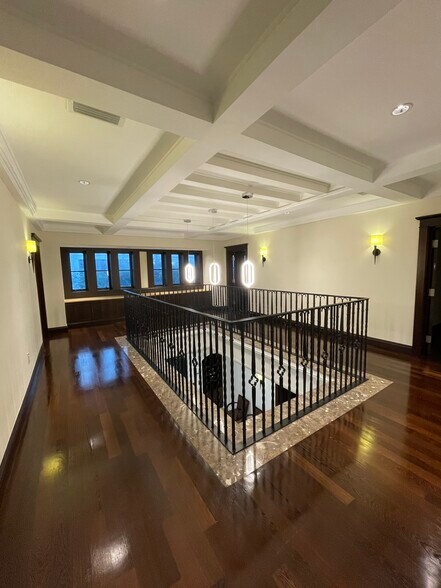 More Photos Of 133 Sevilla Ave, Coral Gables Medical For Lease