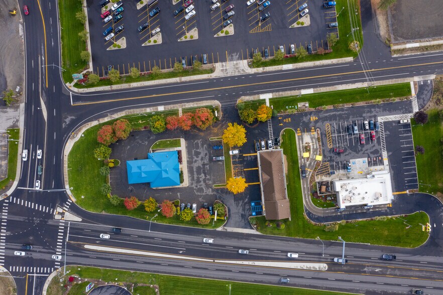 More Photos Of 14124 N Newport Hwy, Mead Freestanding For Sale