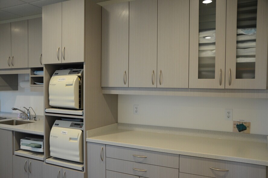 More Photos Of 840 Bear Paw Ave, Rice Lake Medical For Sale