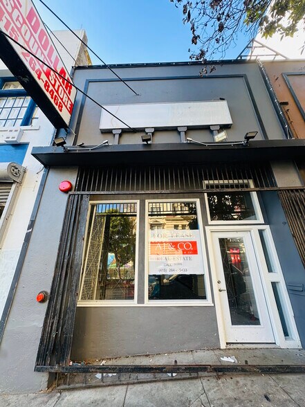 More Photos Of 335-337 Jones St, San Francisco Storefront For Lease