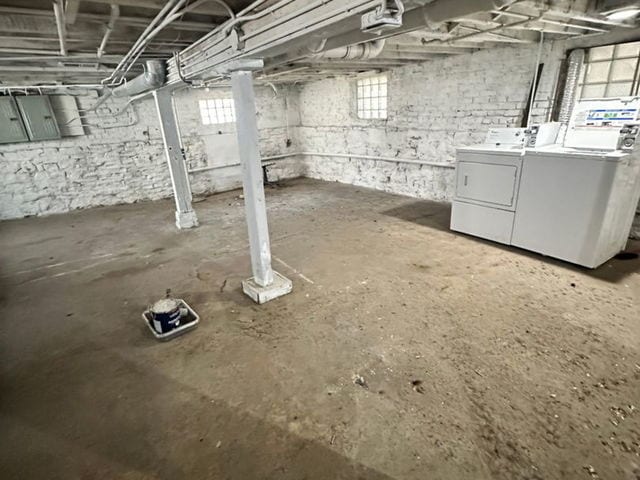 More Photos Of 2333 W Ohio St, Chicago Multifamily For Sale