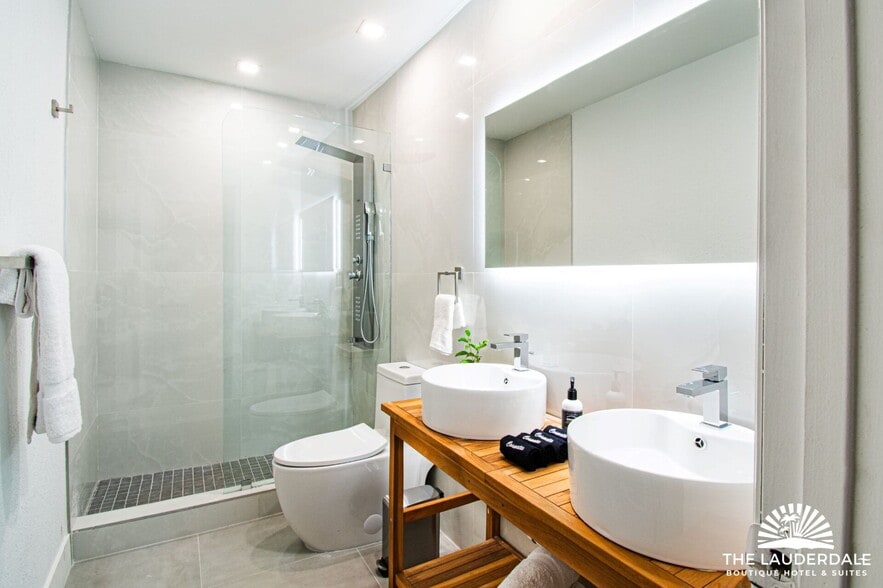 More Photos Of 505 SE 16th St, Fort Lauderdale Hotel For Sale