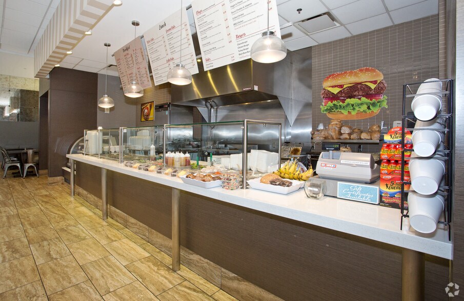 Photo of Lbby Floor Ste 100 - Spec Suite