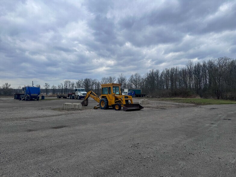 More Photos Of 1617 Warren Ave, Niles Warehouse For Sale