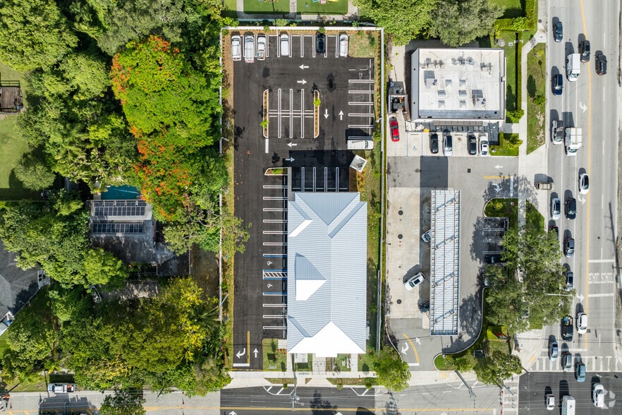 More Photos Of 5620 SW 67th Ave, South Miami Office For Lease