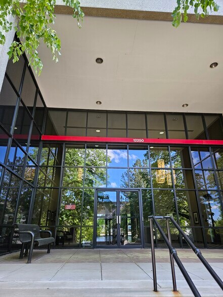 More Photos Of 12250 E Iliff Ave, Aurora Office For Lease