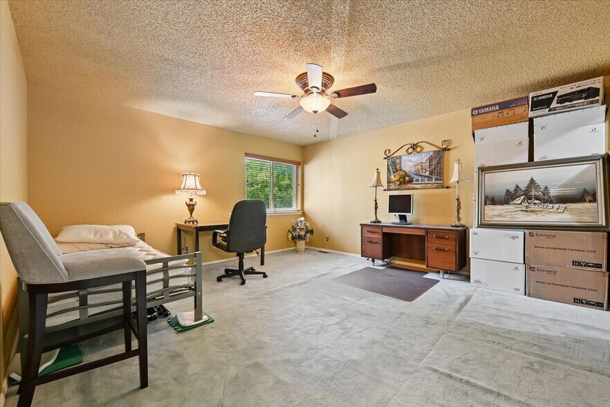 More Photos Of 4940 E 73rd St, Tulsa Office For Sale