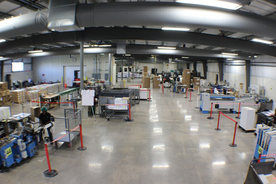 More Photos Of 5568 Davison Rd, Lockport Manufacturing For Lease