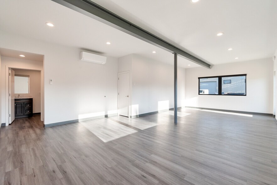 More Photos Of 830 S 500 W, Salt Lake City Warehouse For Lease