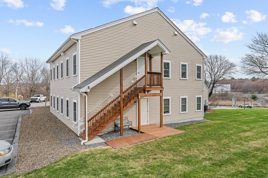More Photos Of 385 South St, Shrewsbury Office For Sale