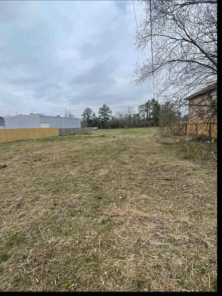 More Photos Of 1315 Houston, Humble Land For Sale