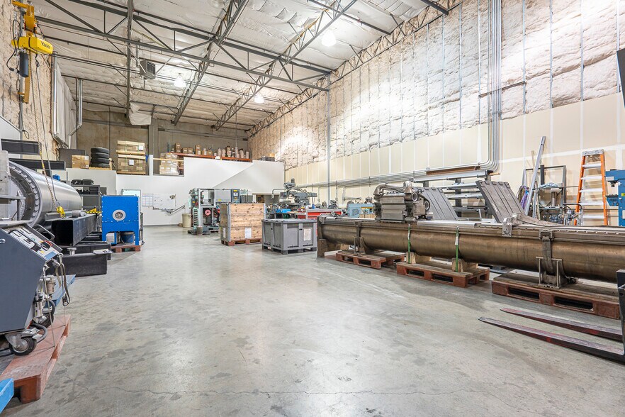 More Photos Of 5408 NE 88th St, Vancouver Warehouse For Sale