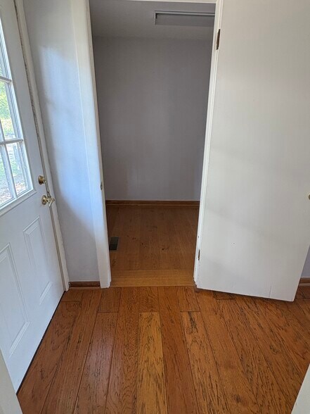 More Photos Of 1239 W Main St, Jenks Medical For Sale