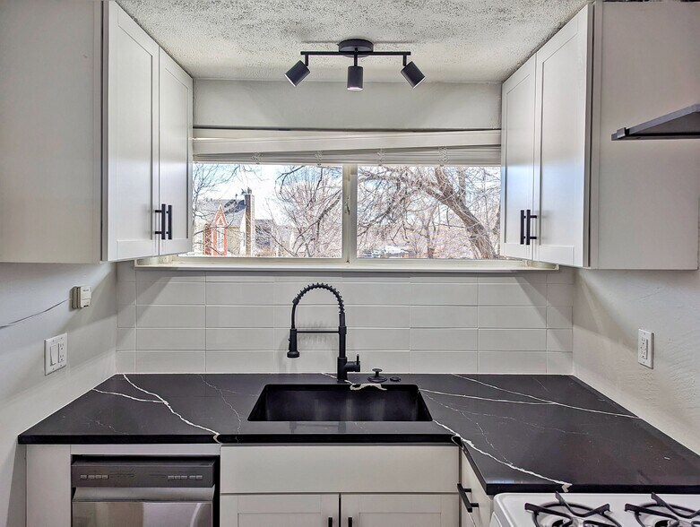 More Photos Of 3737 Red Canon Ave, Colorado Springs Apartments For Sale