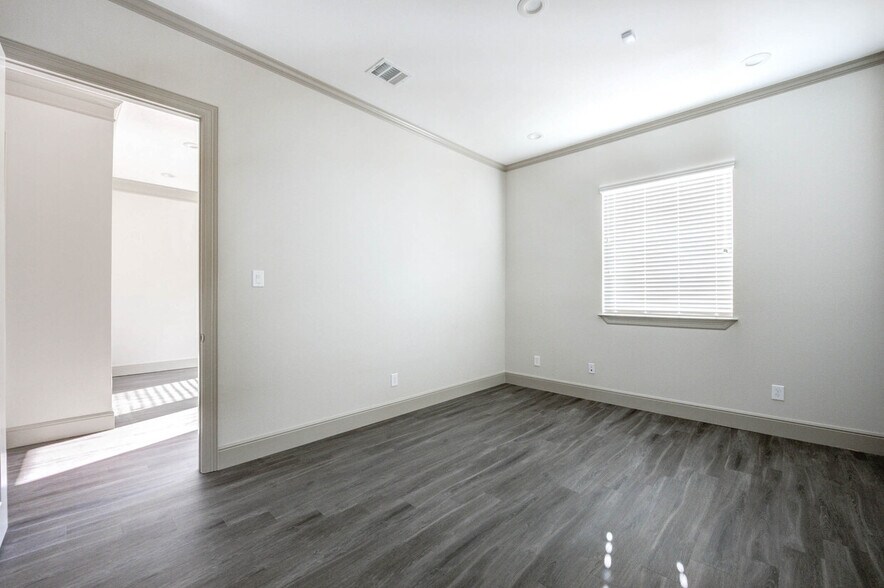 More Photos Of 18930 Kuykendahl Rd, Spring Medical For Lease