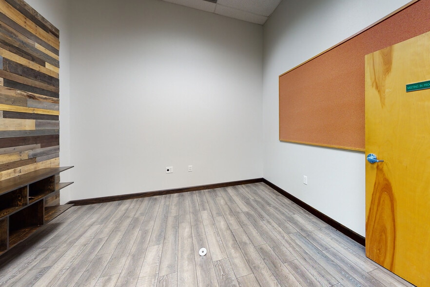 More Photos Of 6790 New Tampa Hwy, Lakeland Unknown For Lease