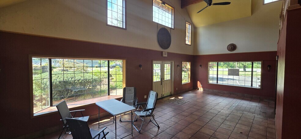 More Photos Of 67211 E Hwy 26, Welches General Retail For Lease