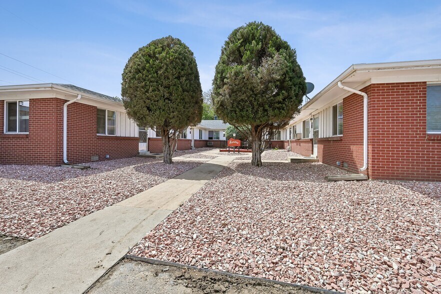 More Photos Of 5250 E Warren Ave, Denver Apartments For Sale