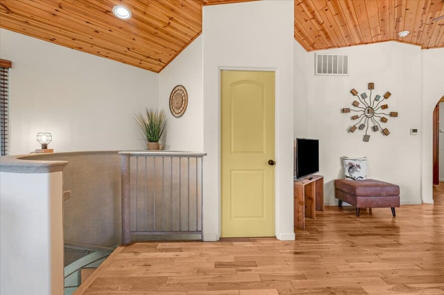 More Photos Of 29673 Rock Creek Dr, Three Rivers Specialty For Sale