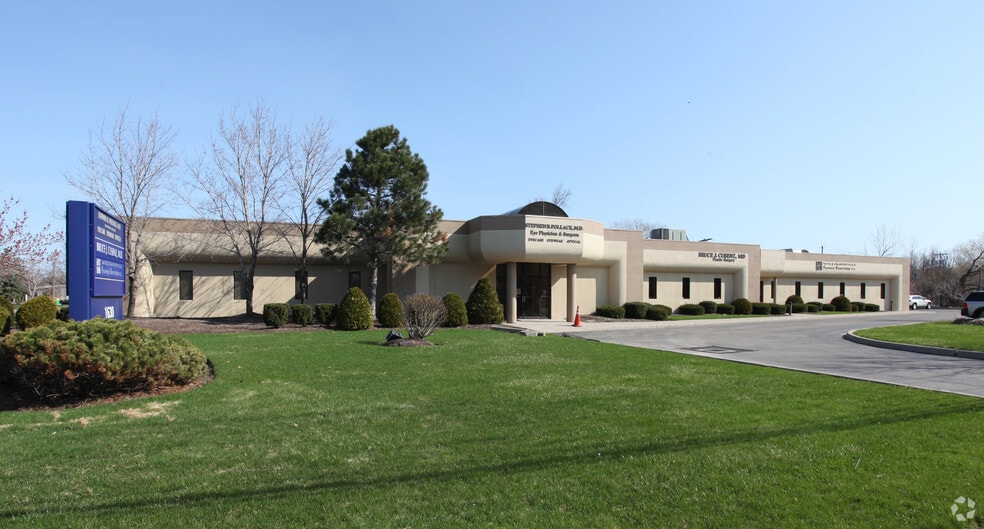 More Photos Of 1630 Maple Rd, Buffalo Medical For Lease