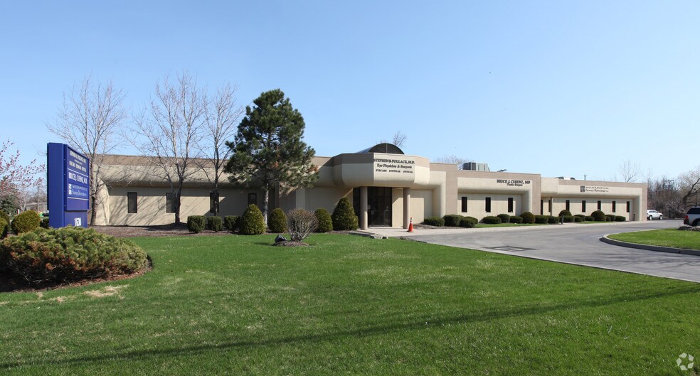 More Photos Of 1630 Maple Rd, Buffalo Medical For Lease