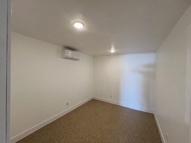 More Photos Of 10011 - B FM 521 Rd, Rosharon Manufacturing For Lease