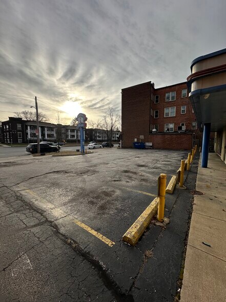 More Photos Of 11034 Clifton Blvd, Cleveland Storefront Retail Office For Lease