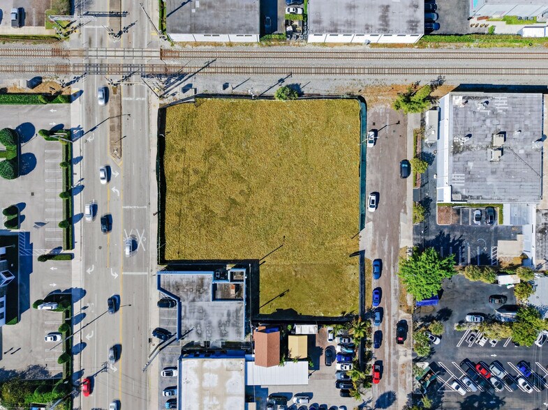 More Photos Of 428 Avon Rd, West Palm Beach Warehouse For Sale