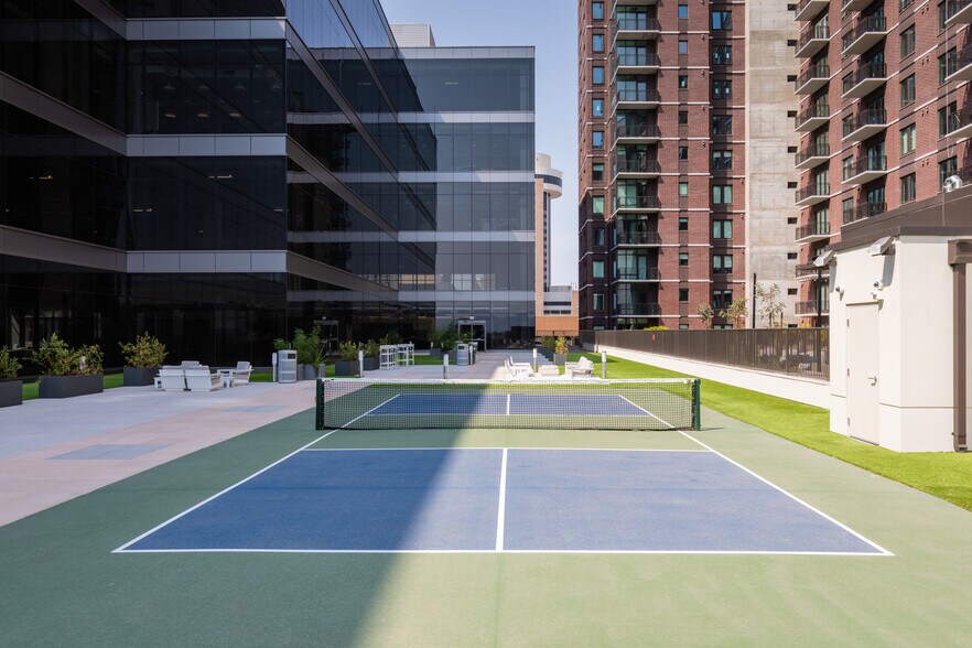 More Photos Of 101 E Washington St, Phoenix Office For Lease