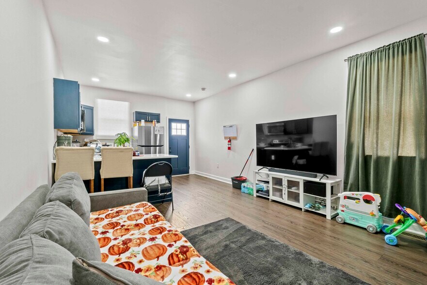 More Photos Of 1602 Cypress St, Baltimore Apartments For Sale