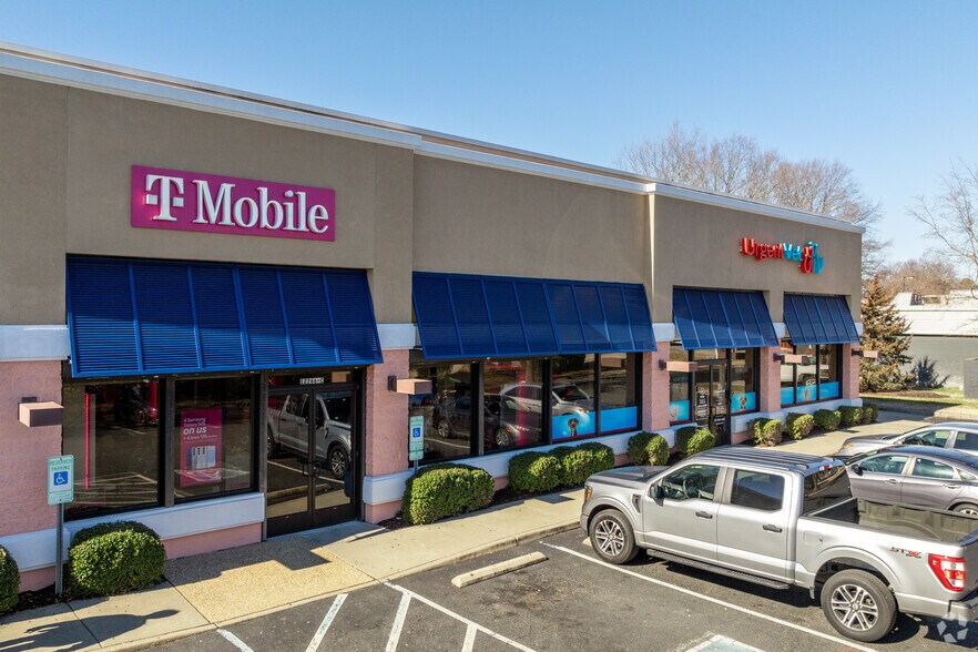 More Photos Of 12266 Jefferson Ave, Newport News Storefront Retail Office For Sale