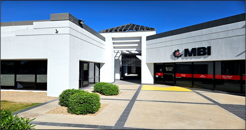 Primary Photo Of 3033 W Bell Rd, Phoenix Medical For Lease