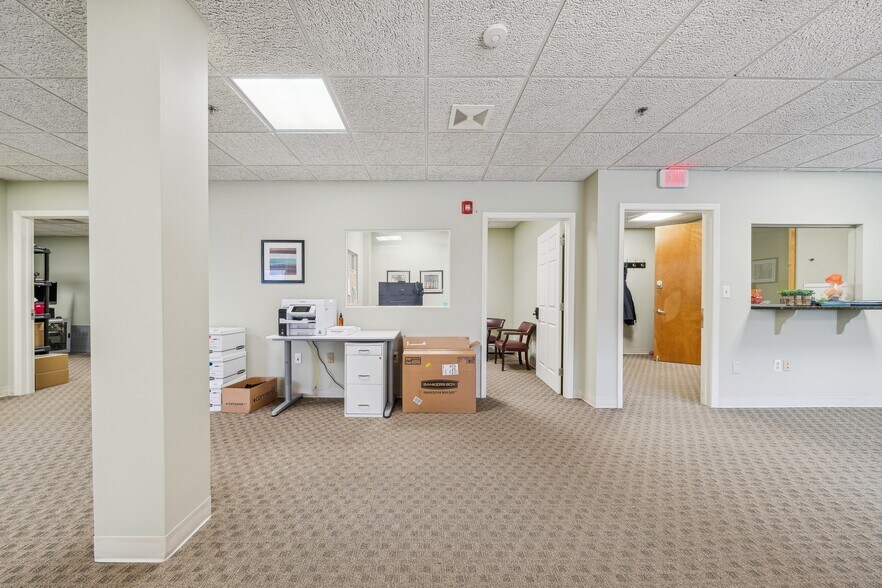 More Photos Of 1751 State Route 17A, Florida Industrial For Lease