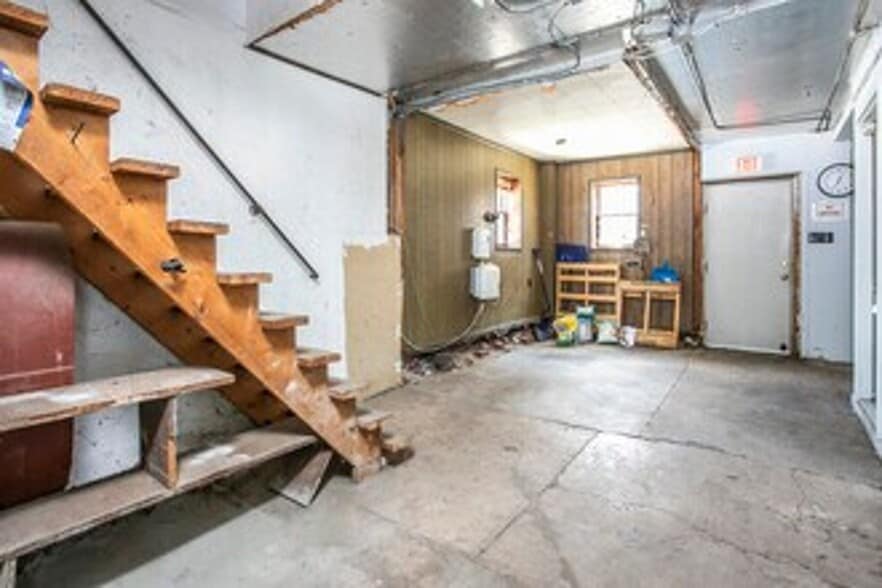 More Photos Of 345 Morgan St, Phoenixville Warehouse For Sale